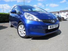 Honda JAZZ 1.4 I-VTEC ES Automatic